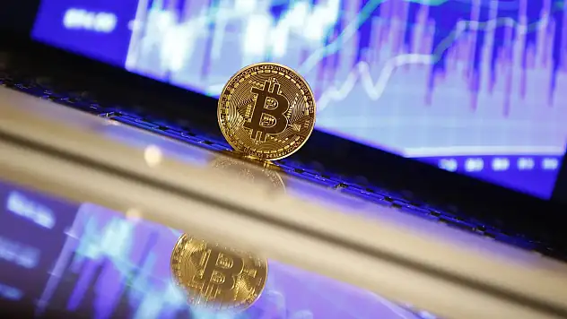 Kripto Parada Yeni Tahminler Geldi: Bitcoin Yıl Sonunda Bu Bakama Ulaşabilir!
