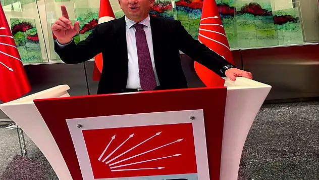 Kurtalan CHP İlçe Başkanı Orhan Karataş: 'Kurtalan'a Soğuk Kış Yetmedi, Asgari Ücret Açıklaması Buz Kesti'