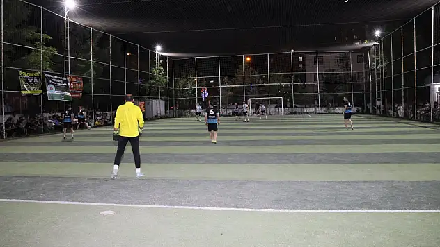 Kurtalan'da Futbol Turnuvası Tamamlandı