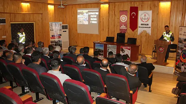 Kurtalan'da, Patpat Sürücüleri İçin Uyarı Eğitim Semineri Düzenlendi