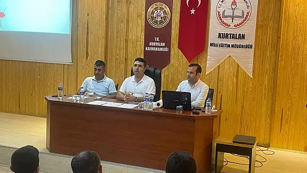 Kurtalan'da Yıl Sonu Eğitim Toplantısı