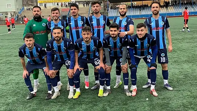 Kurtalanspor Rekorla Şampiyon Oldu