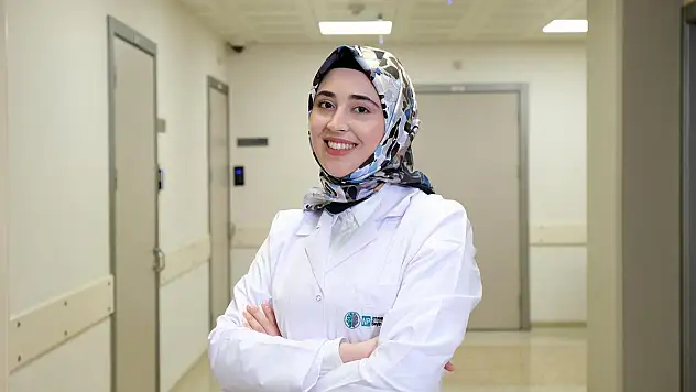 Mavi Işığa Maruz Kalmak, Modern Yaşam ve Stres Uyku Kalitesini Bozuyor