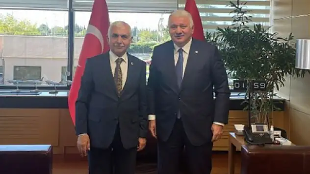 Mervan Gül, THY Genel Müdürü ve Belediye Başkanlarıyla Görüştü
