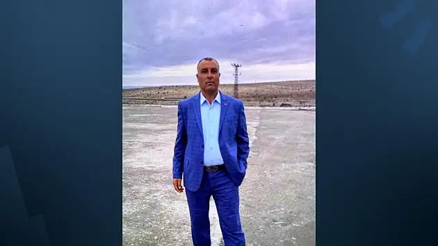 Muhtar Adayı ve Oğluna Silahlı Saldırı: 1 Ölü, 1 Yaralı