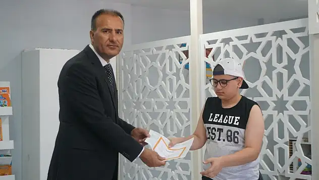 Özel Gereksinimli Öğrenciler, Karne Heyecanı Yaşadı!