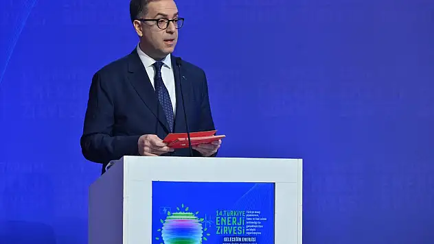 Petrol Ofisi Grubu CEO'su Mehmet Abbasoğlu, 14. Türkiye Enerji Zirvesi Açılışında Konuştu