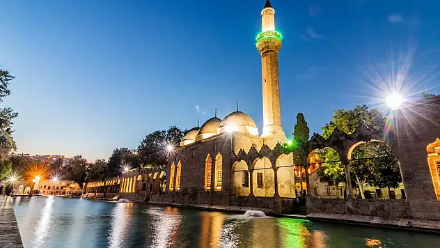 Ramazanda Maneviyatı Yaşamak İçin Gidilecek 5 Şehir