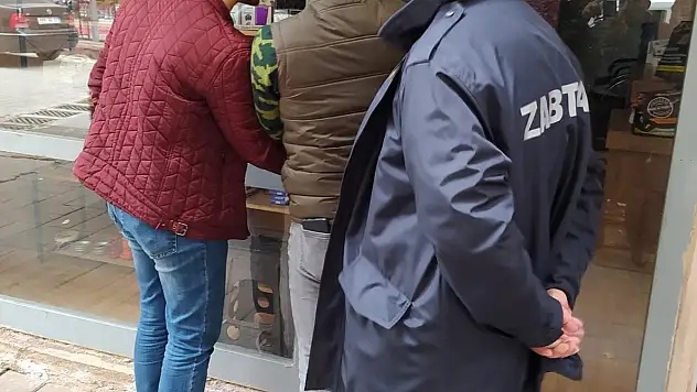 RUHSATSIZ İKİ İŞYERİNİ MÜHÜRLENDİ