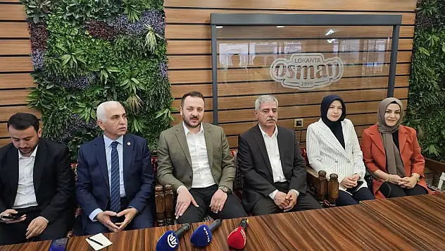 Siirt AK Parti İl Başkanı Av.Özturan Kentte Devam Eden Yatırımların Takipçisi Olacağız