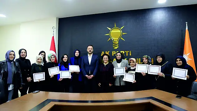 Siirt AK Parti Kadın Kolları İlkyardım Eğitimi Programı