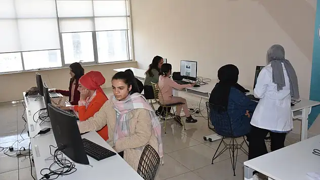 Siirt Belediyesi Kadın Yaşam Merkezi 8 Mart'ta Hizmete Açıldı
