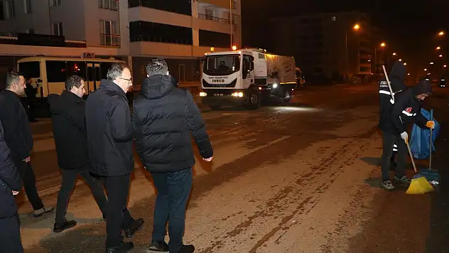 Siirt Belediyesi'nden Kent Genelinde Temizlik Seferberliği