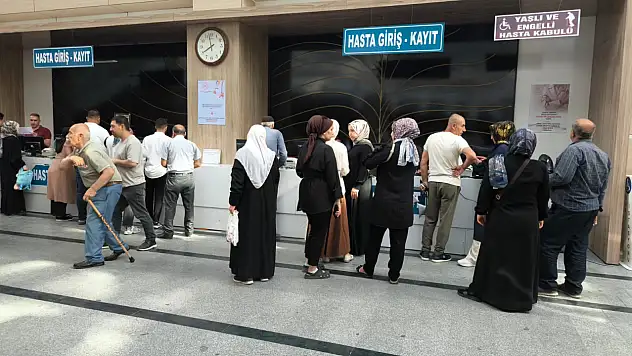 Siirt Eğitim ve Araştırma Hastanesi'nde Yeni Sıra Sistemi Üzerinde Çalışmalar Sürüyor