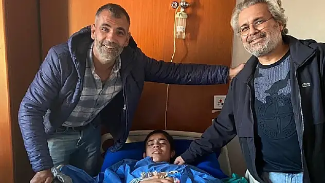 Siirt Hayat Hastanesi'nde Ortopedinin Başarılı İsmi, Dr.Şakir Alper Cansever