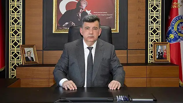 Siirt İl Emniyet Müdürü Öztürk, Vatandaşlarımızı Şehitler İçin Düzenlenecek Etkinliğe Davet Etti