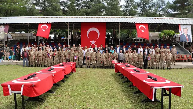 Siirt İl Jandarma Komutanlığında Temsili Askerlik Heyecanı