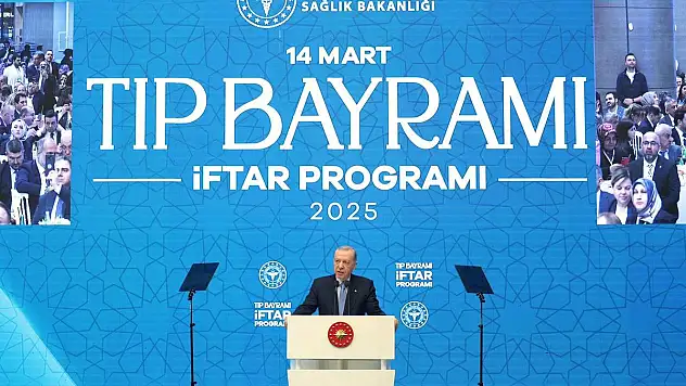 Siirt İl Sağlık Müdürlüğü, İstanbul'da Kutlanan 14 Mart Tıp Bayramına Katıldı