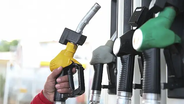 Siirt'te Akaryakıt Fiyatlarına Zam: Motorin 52 Lirayı Aştı
