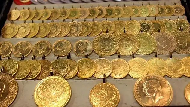 Siirt'te Altın Fiyatlarında Hafif Düşüş: Gram Altın 4.299 TL'den Alınıyor