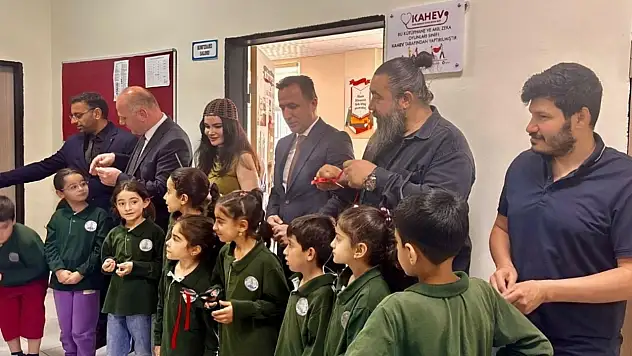Siirt'te Bir Okula Yeni Kütüphane Kazandırıldı