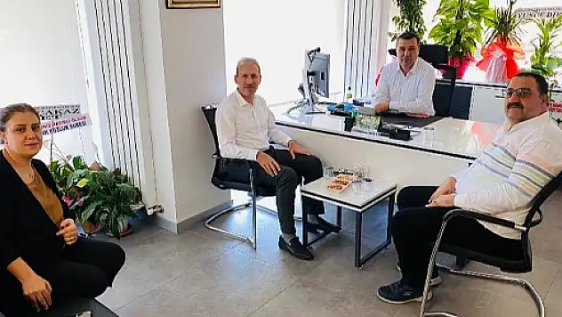 Siirt TSO Başkan Vekili Çalapkulu'dan Halk Bankası Müdürü Osman Dirikulu'ya Ziyaret