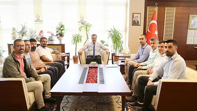 Siirt Üniversitesi Arama Kurtarma Takımından Rektör Prof.Dr.Nihat Şındak'a Ziyaret