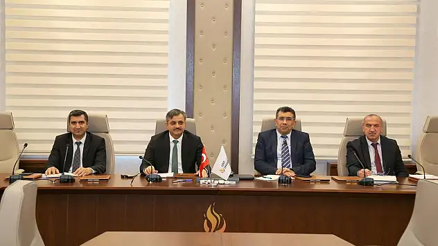 Siirt Üniversitesi Uygulama ve Araştırma Merkezleri Toplantısı Yapıldı