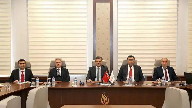 Siirt Üniversitesinde Akademik Dergi Odak Toplantısı Yapıldı