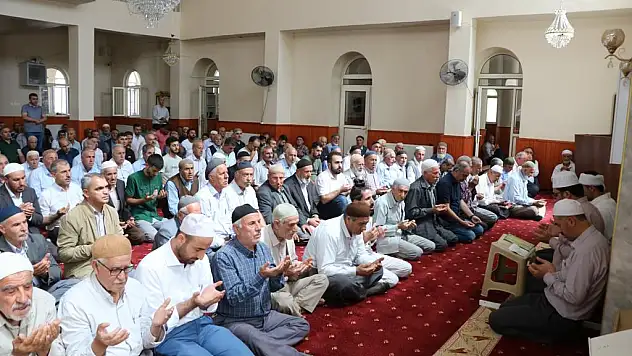 Siirt'in Kurtalan İlçesinde Gaziler Günü Etkinliği Kapsamında Mevlidi Şerif Okutturuldu