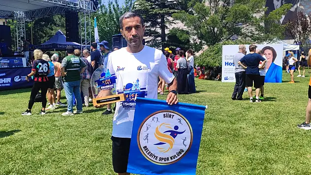 Siirtli Atlet Muhittin Gürhan'dan Eskişehir'de Büyük Başarı