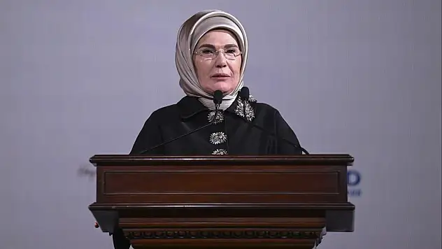 Siirtli Emine Erdoğan'dan Duygusal Babalar Günü Mesajı