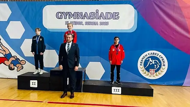 Siirtli Öğrenci Şirin Aşkara, U15 Dünya Okul Sporları Oyunları'nda Dünya Üçüncüsü Oldu