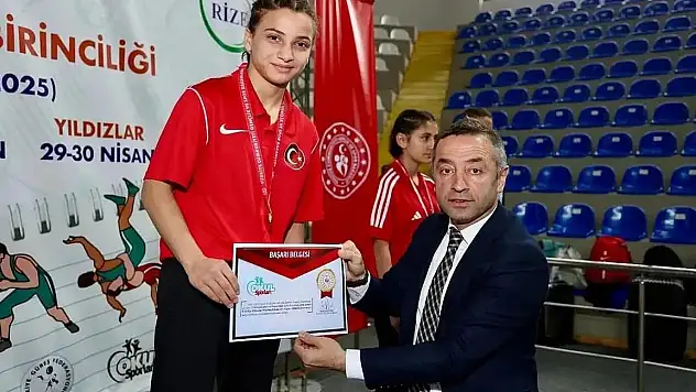 Siirtli Şirin Aşkara Türkiye Şampiyonu Oldu