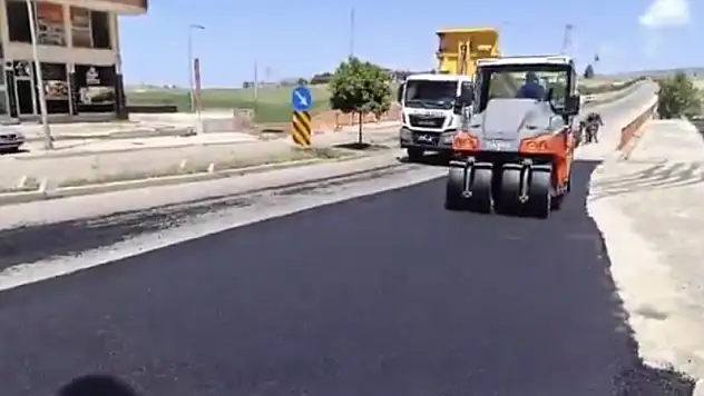 Siirt'te Asfalt Çalışmaları Devam Ediyor