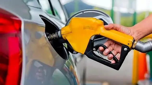 Siirt'te Benzin, Mazot ve LPG Ne Kadar? Hangi İstasyon Daha Uygun? Siirt Güncel Akaryakıt Fiyatları (21 Ocak 2025 Salı)