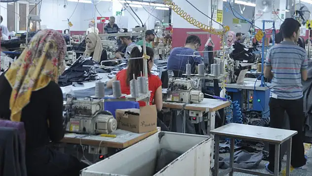 SİİRT'TE FAALİYETE GİRECEK TEKSTİL FABRİKASINA 80 PERSONEL ALIMI YAPILACAK