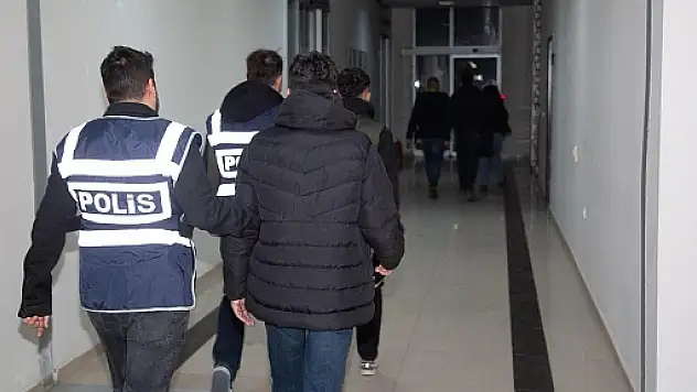 Siirt'te Hırsızlık Operasyonu: İki Şüpheli Tutuklandı!