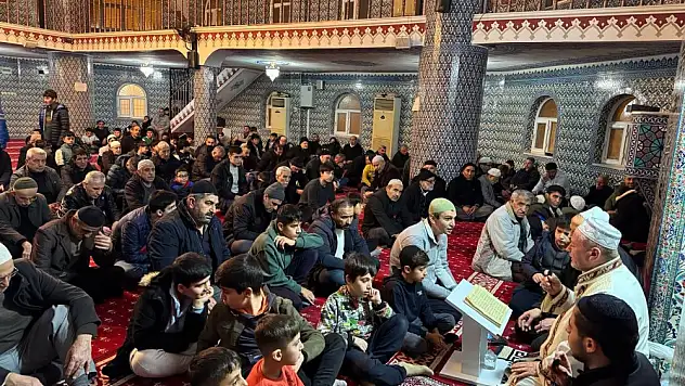Siirt'te Miraç Kandili Dualarla İdrak Edildi