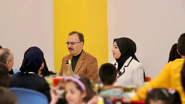 Siirt'te Sevgi Sofrası Buluşması