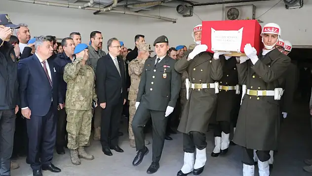 Siirt'te Trafik Kazasında Hayatını Kaybeden Astsubay Mücahit Beyhan Törenle Uğurlandı