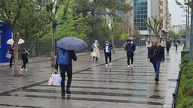 Siirt'te Yağmurlu Hava Geri Geliyor