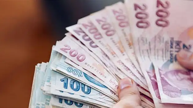 SSK ve BAĞ-KUR Emeklilerine Komik Maaş Farkı!