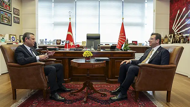 TBB ve İBB Başkanı İmamoğlu, CHP Genel Başkanı Özel İle 'Kayyım' Gündemli Görüştü