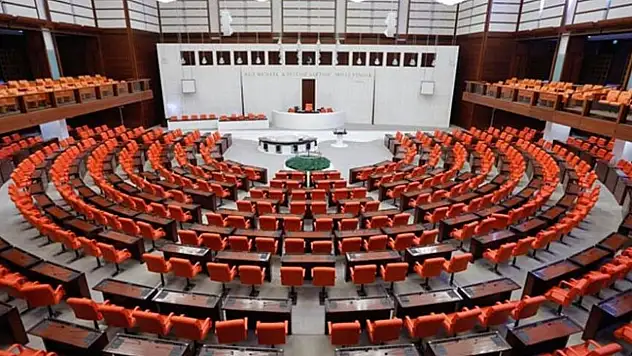 TBMM, İsrail'in Suriye'ye Saldırılarını Oybirliğiyle Kınadı