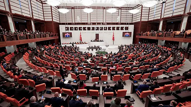 TBMM Tatile Girmeyecek: Meclis Çalışmalarına Devam Edecek