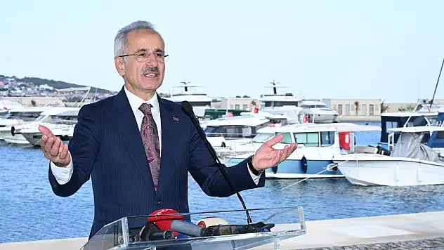 Ticaretin Merkezi Türk Limanlar