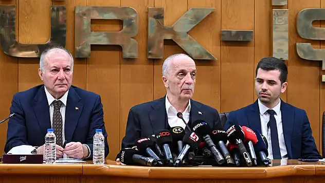 Türk-İş, Asgari Ücret İçin Nihayet Rakam Telaffuz Etti: 29 Bin 583 TL