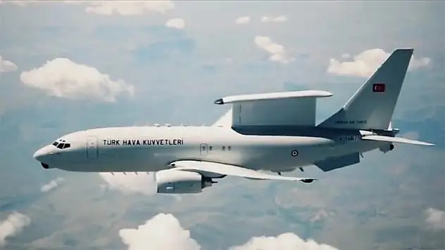 Türk Savaş Uçakları NATO Zirvesi'nin Güvenliğinde Görev Yapıyor