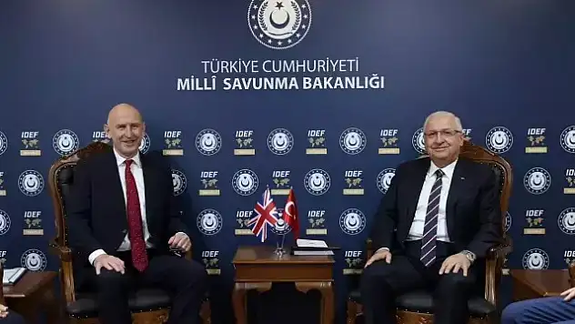 Türkiye ile İngiltere Arasında Tarihi Anlaşma: Eurofighter Typhoon Sürecinde Kritik İmza